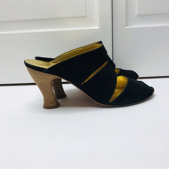 CHARLES DAVID Black Slip On Heels Size 9 - Picture 4 of 6